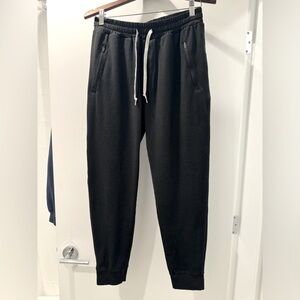 Vuori Ponto Performance Jogger, dream knit men’s size large.